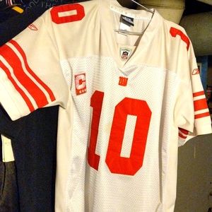 New York Giants Eli Manning jersey.